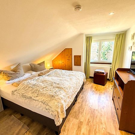 Schwarzwald-Chalet Feldberg เฟลด์แบร์ก ภายนอก รูปภาพ